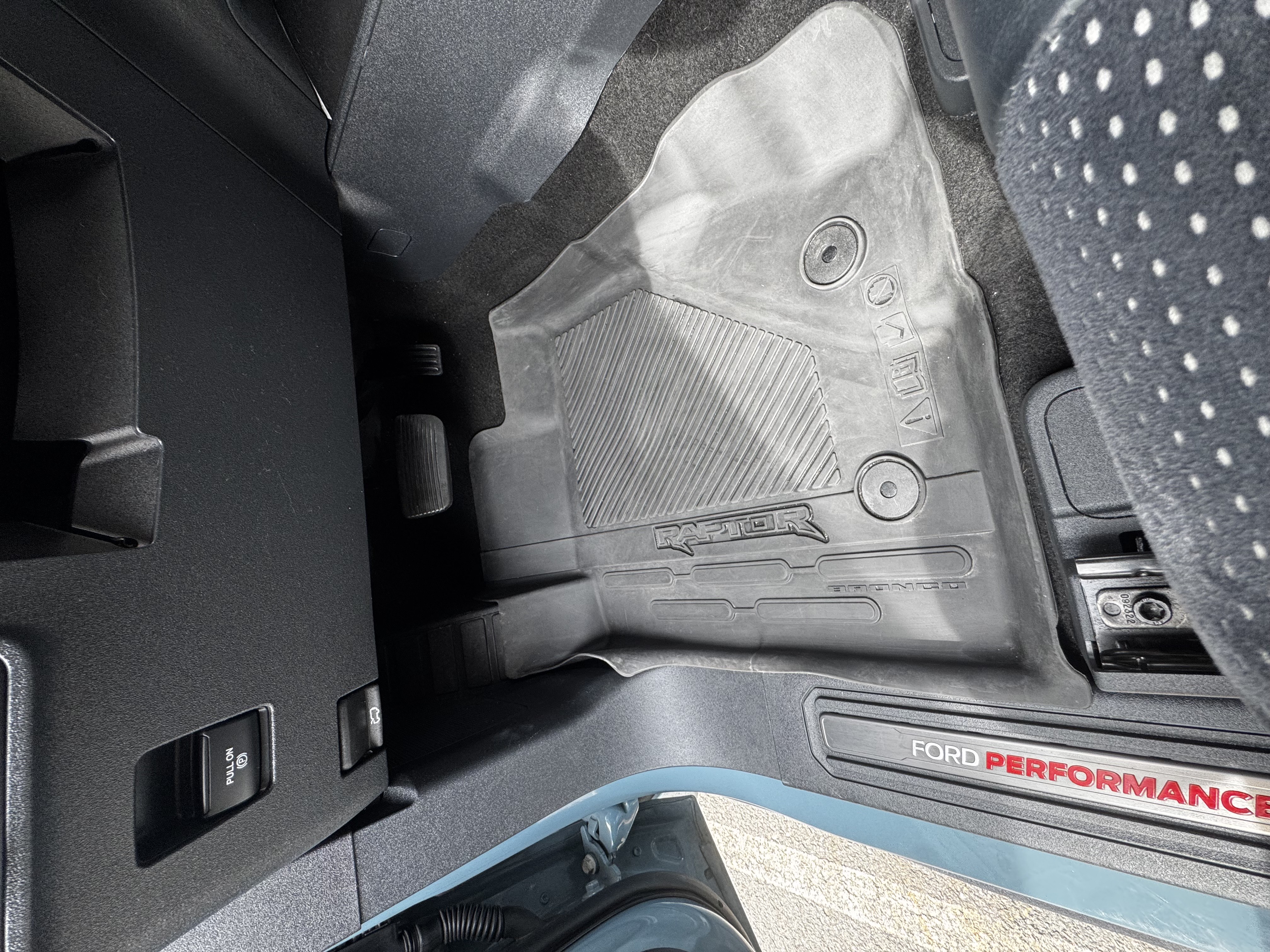 After detailing photo